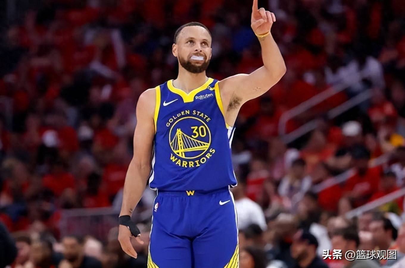 亚博中国官网-库里在勇士比赛中持续失利，重要助攻引发热议！-亚博中国官网